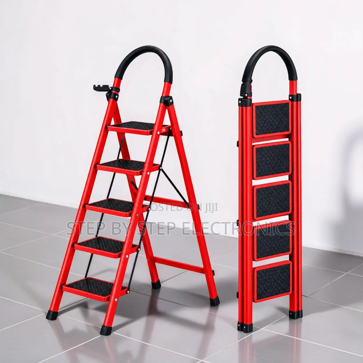 2,3,4 and 5 Step Folding Ladder Safety Focused for Retail Applications