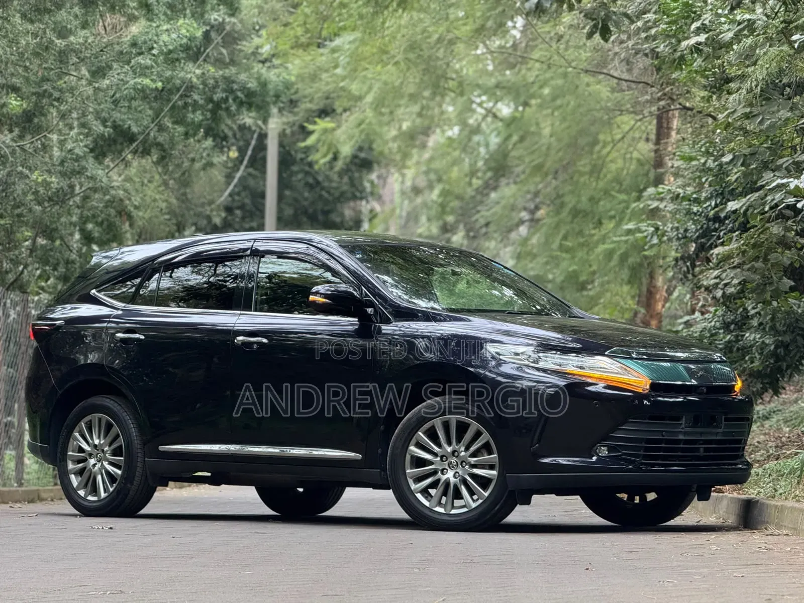 Toyota Harrier 2019 Black