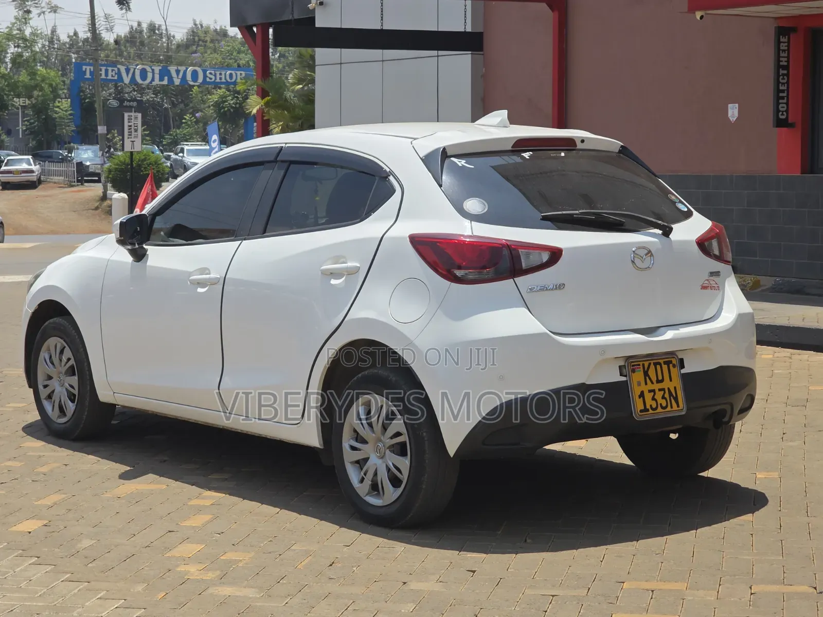 Mazda Demio 2018 White