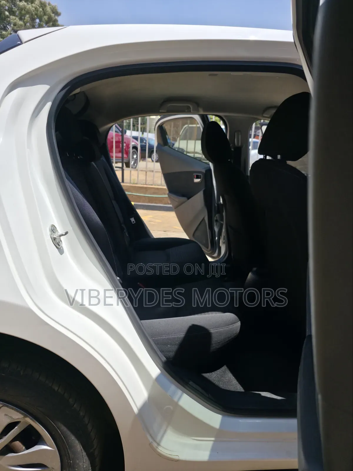 Mazda Demio 2018 White