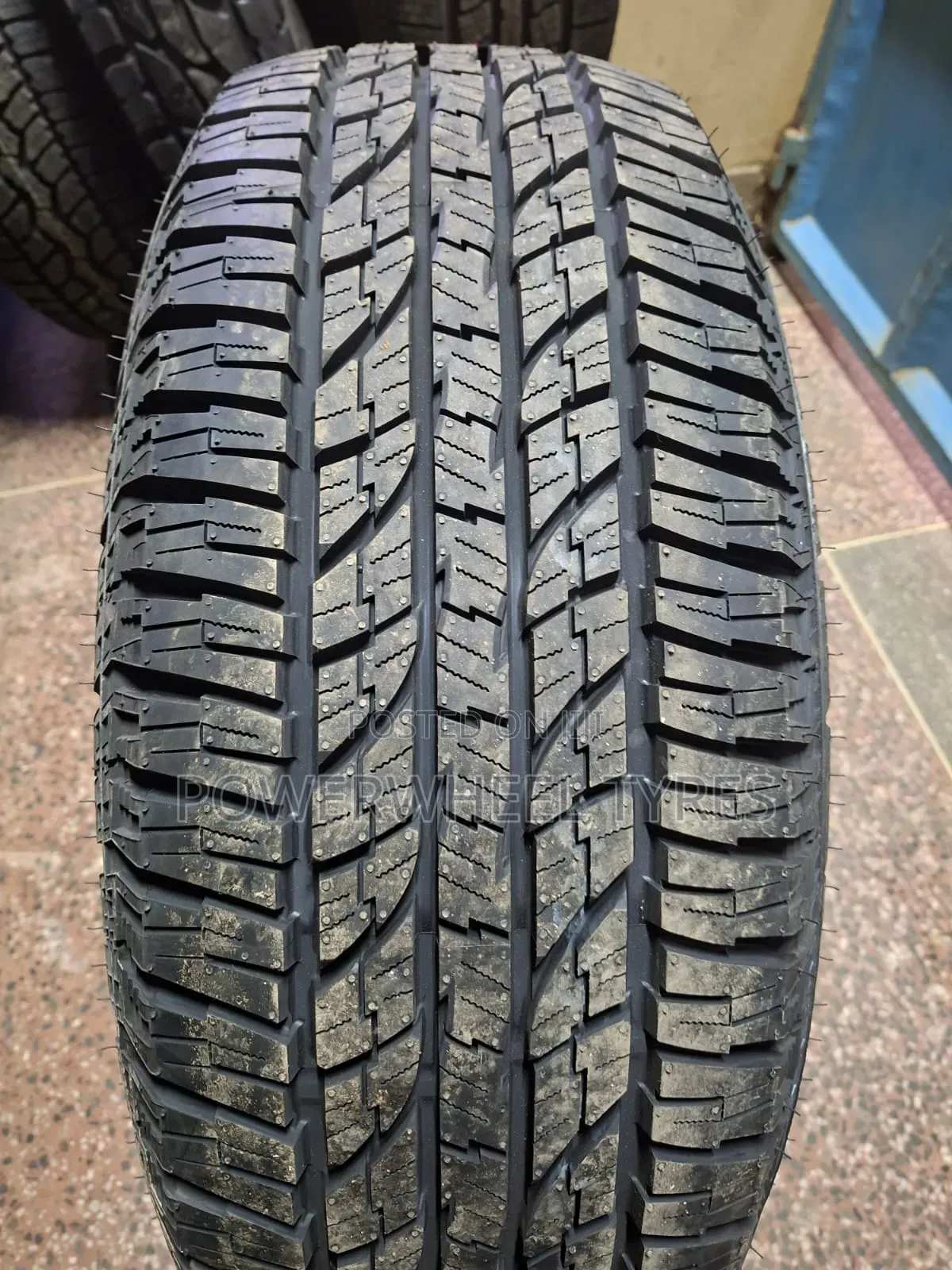 Yokohama 265/65r17