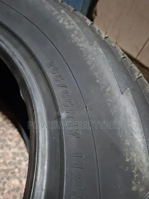 Yokohama 265/65r17