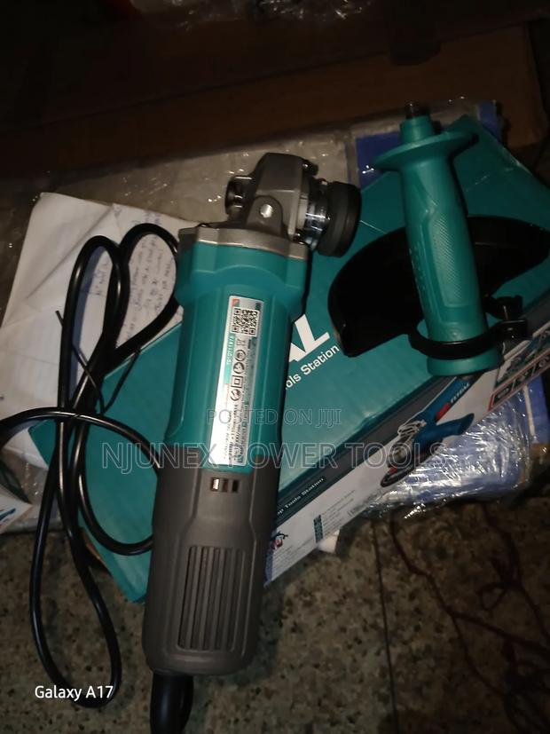 TOTAL 4-Inch 750W Angle Grinder - main view