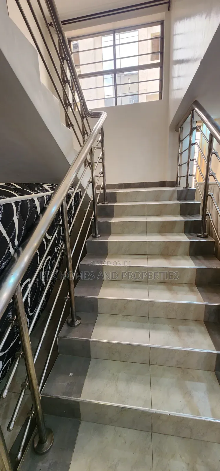 4bdrm Maisonette in Maasai Lodge for rent