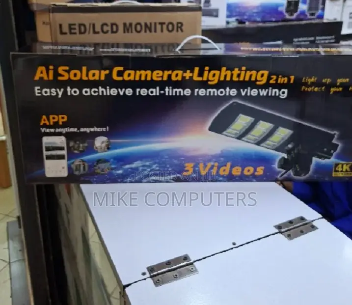 Triple Lens V380pro Solar Street Light PTZ Flood Light 4g