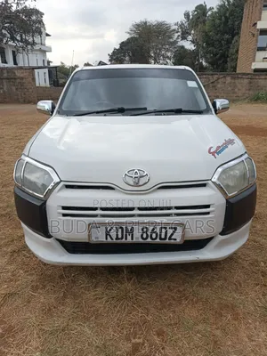 Toyota Succeed SV Premium 2016 White