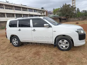 Toyota Succeed SV Premium 2016 White