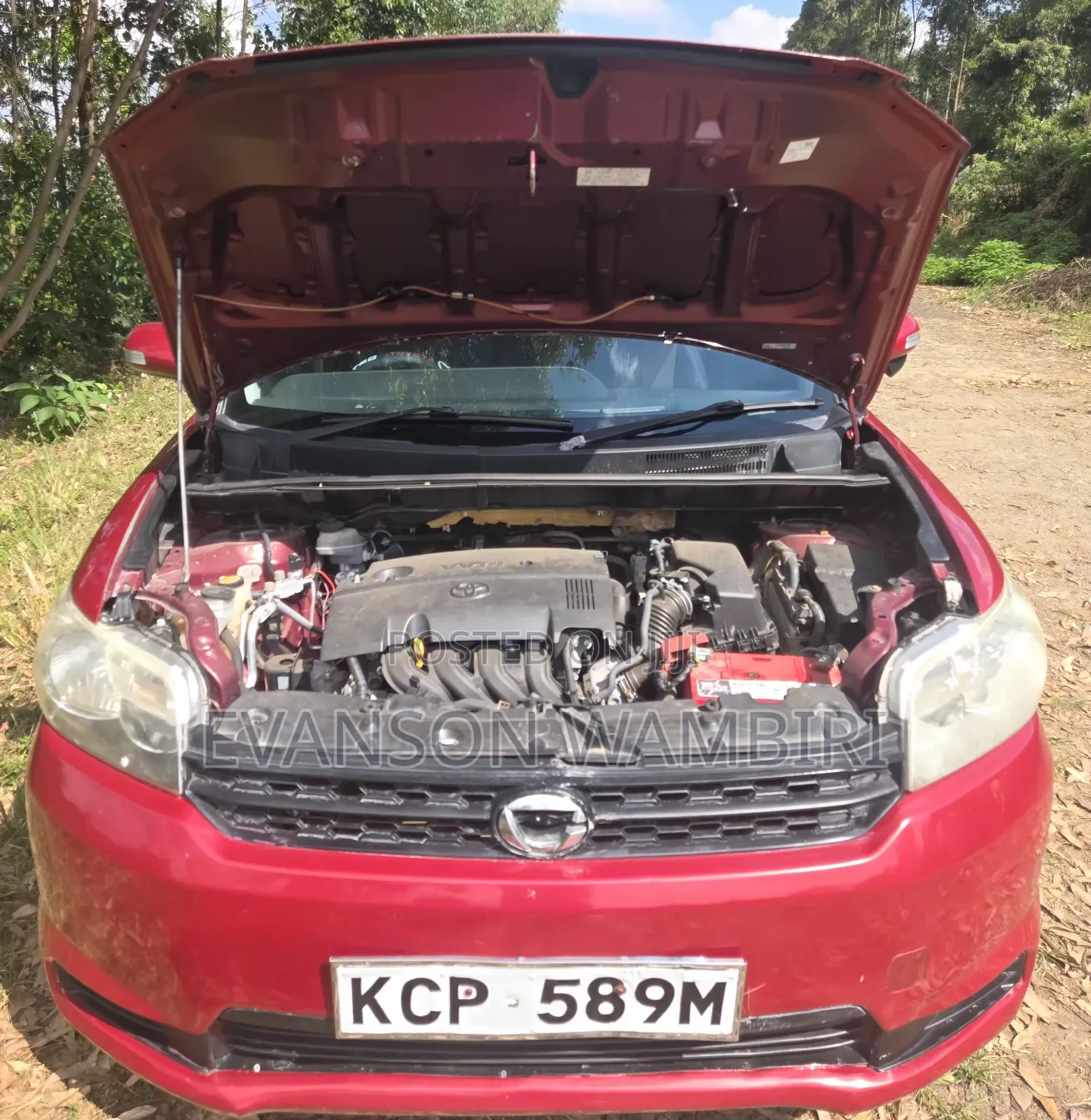 Toyota Rumion 1.5 FWD 2023 Maroon