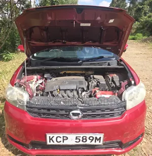 Toyota Rumion 1.5 FWD 2023 Maroon