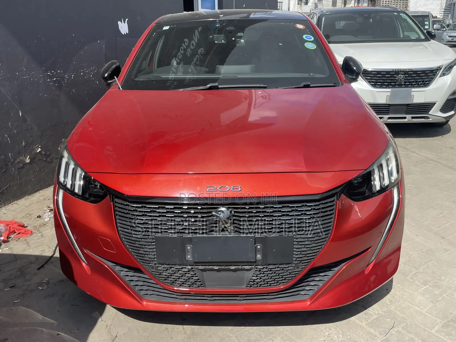 Peugeot 208 2021 Red