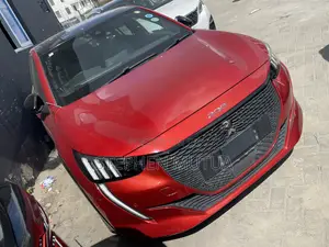 Peugeot 208 2021 Red