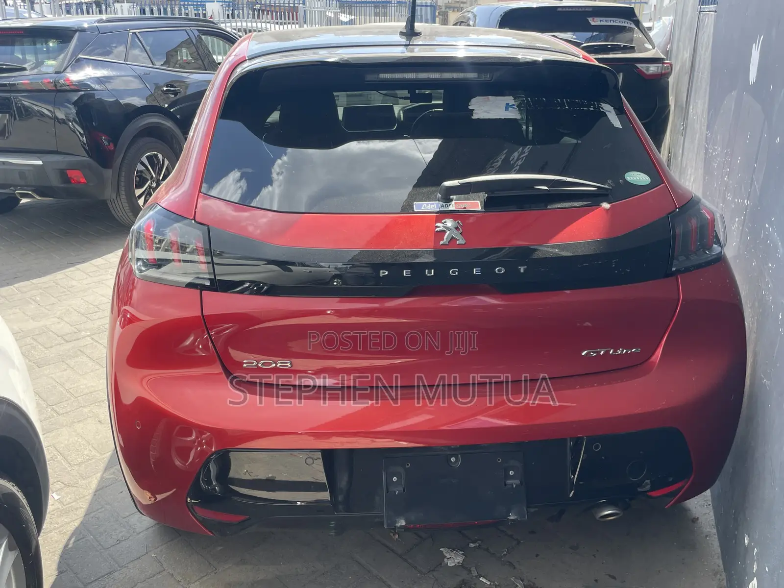 Peugeot 208 2021 Red