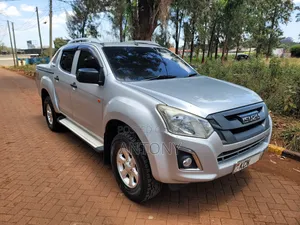 Isuzu D-MAX 2017 Silver