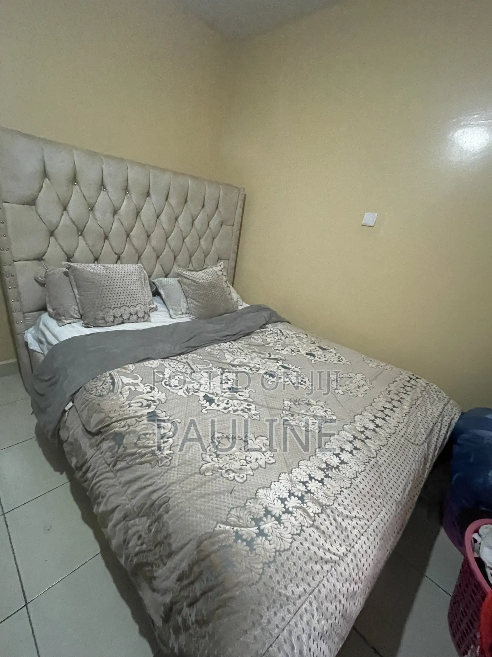5 by 6 Chester Bed