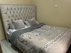 5 by 6 Chester Bed