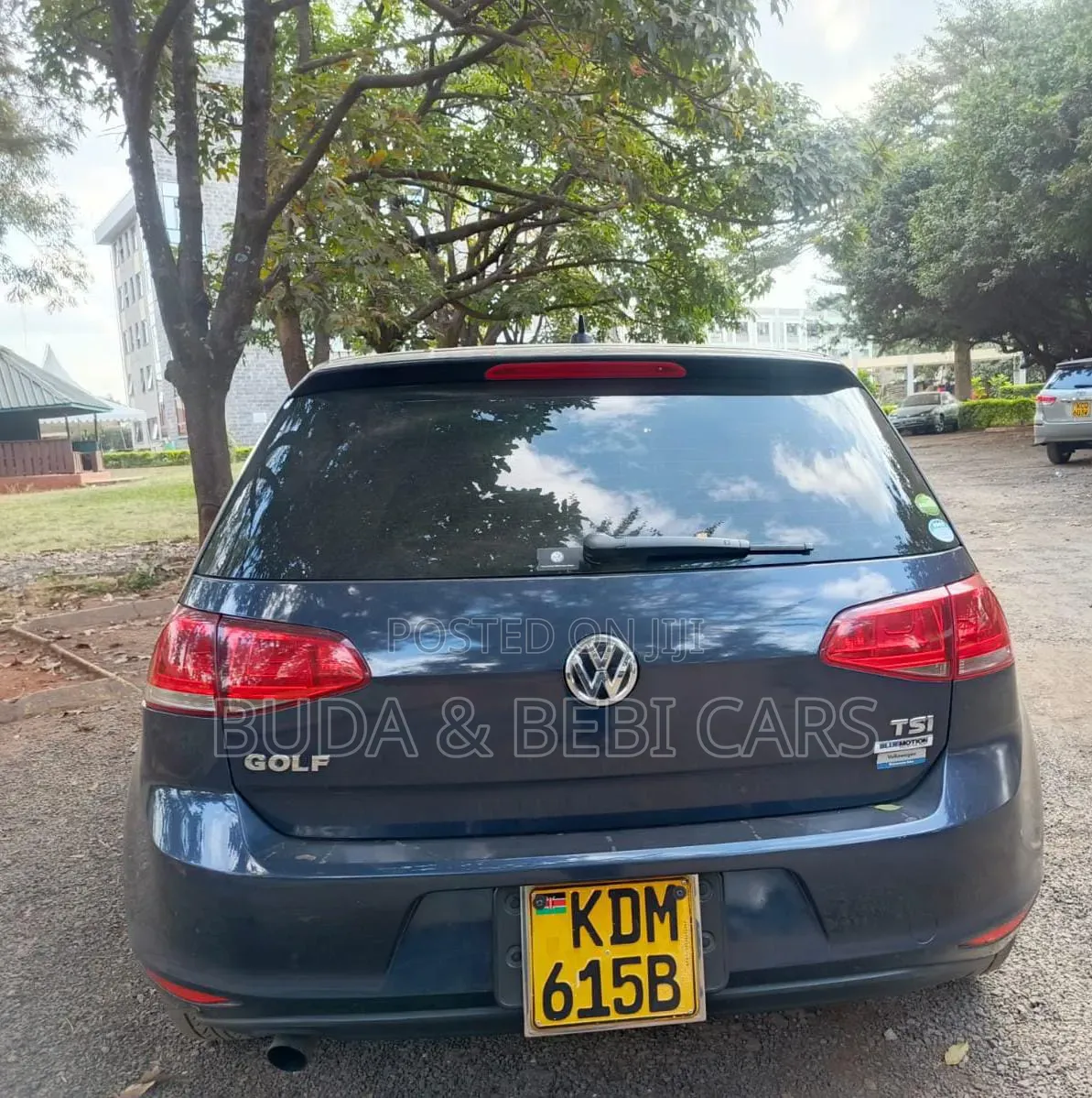 Volkswagen Golf 2016 Blue