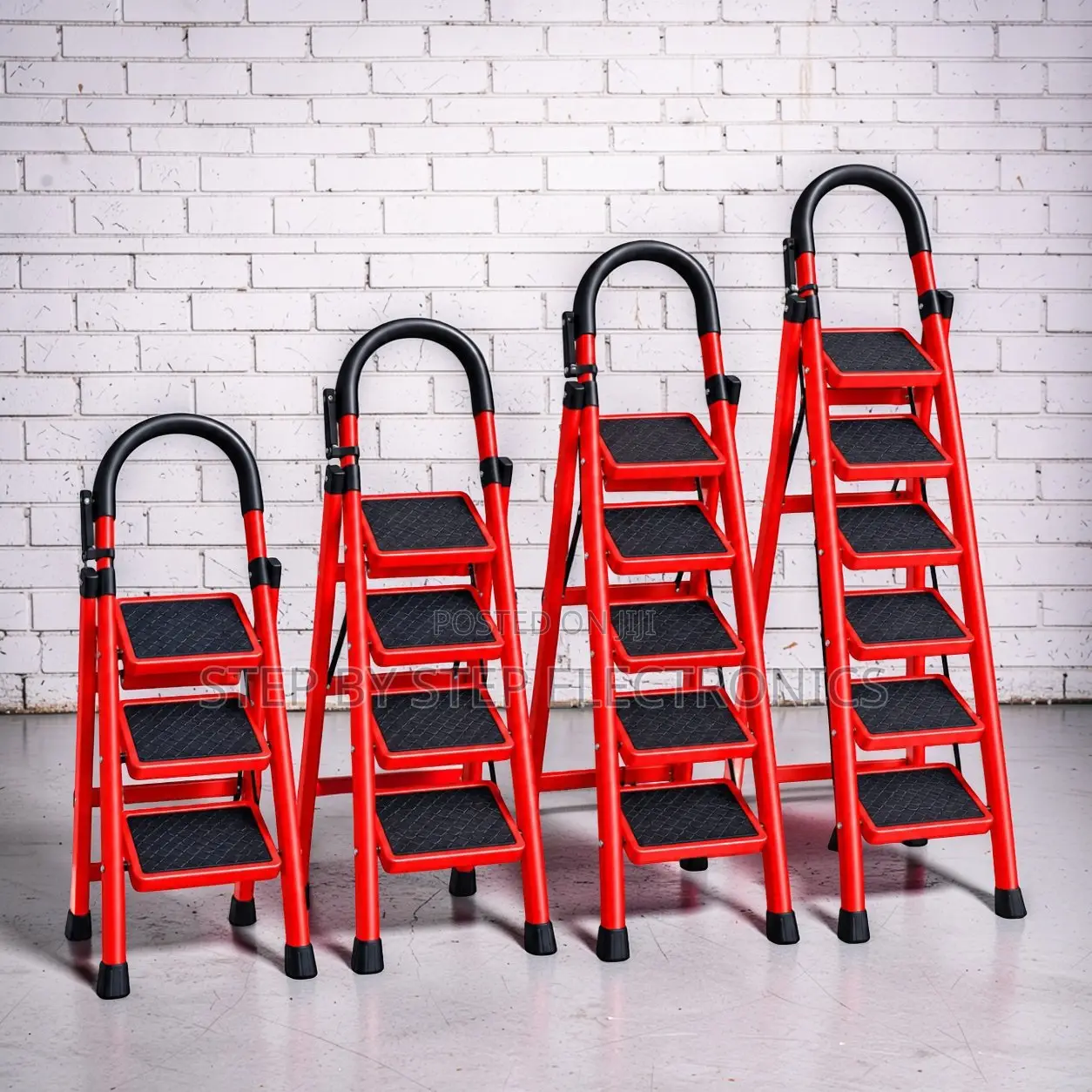 2,3,4 and 5 Step Folding Ladder Stable Base for Ceiling Access