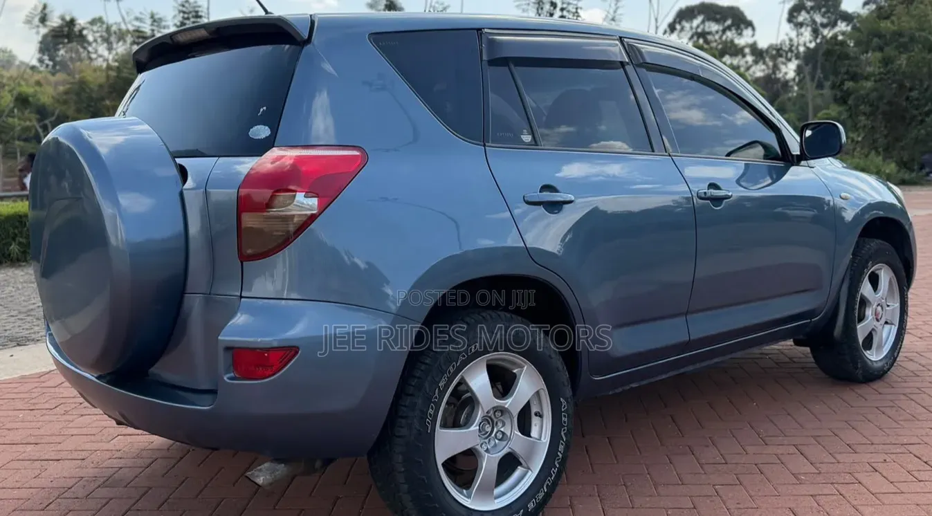 Toyota RAV4 2007 Blue