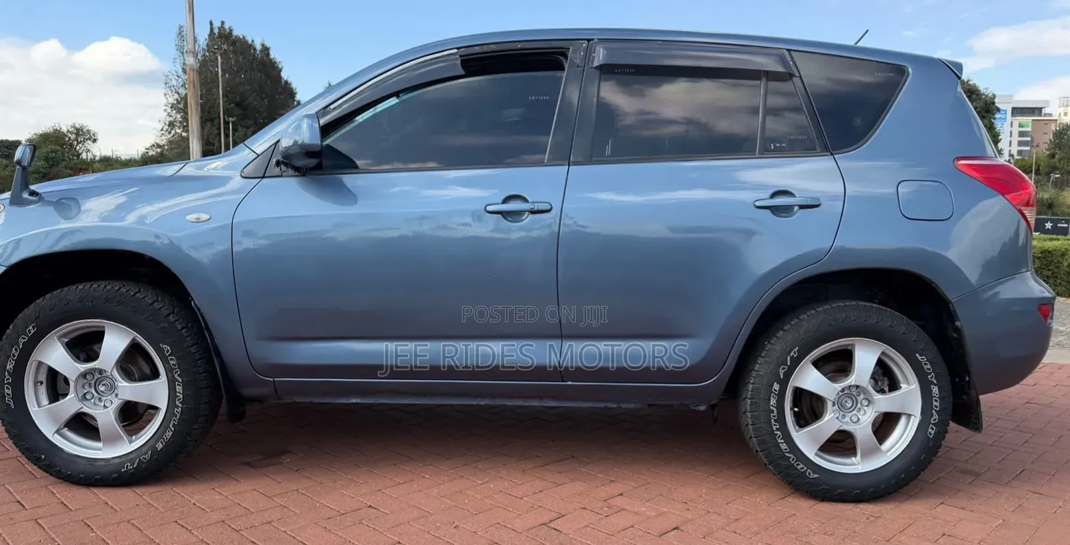 Toyota RAV4 2007 Blue