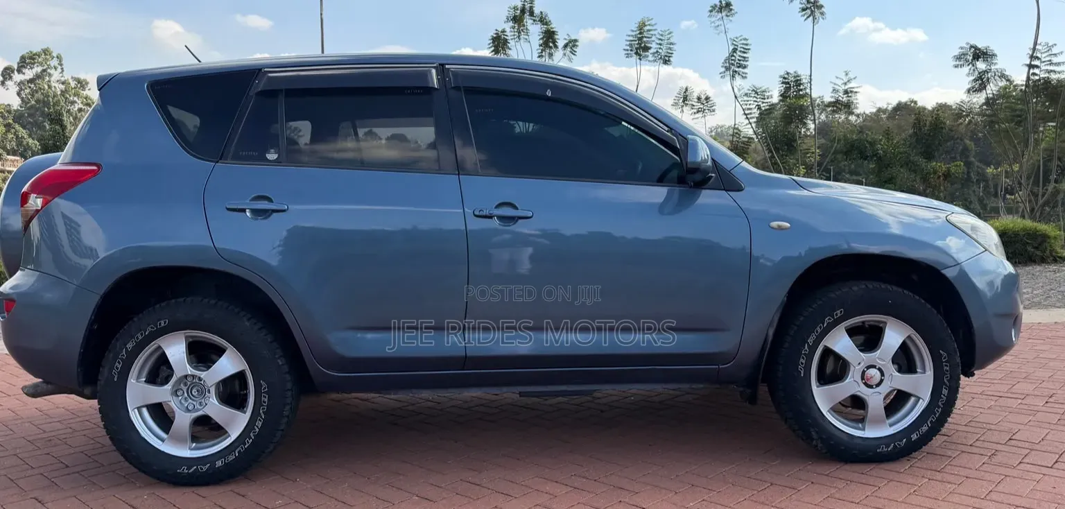 Toyota RAV4 2007 Blue