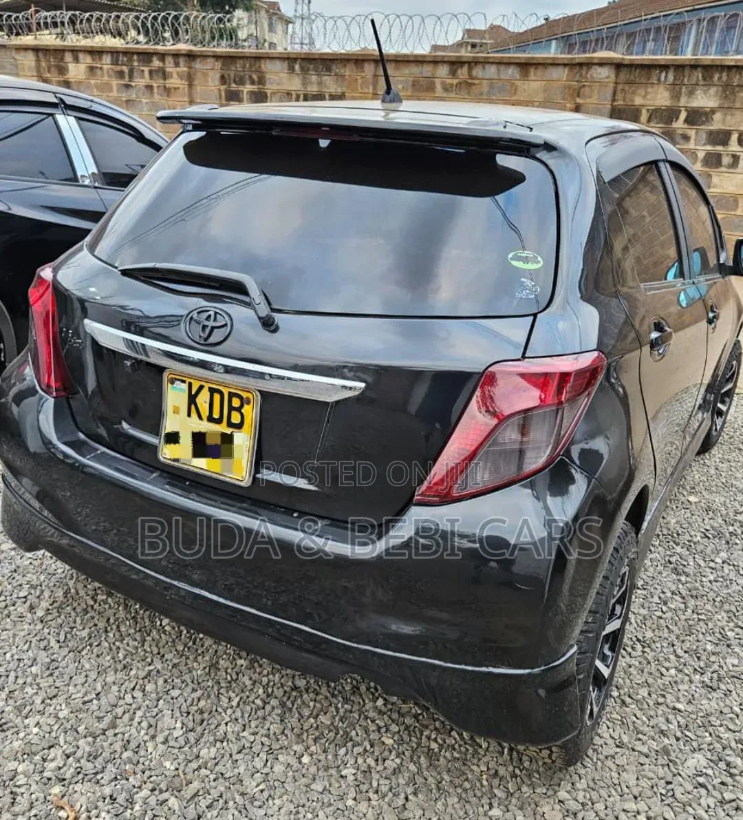 Toyota Vitz 2014 Black