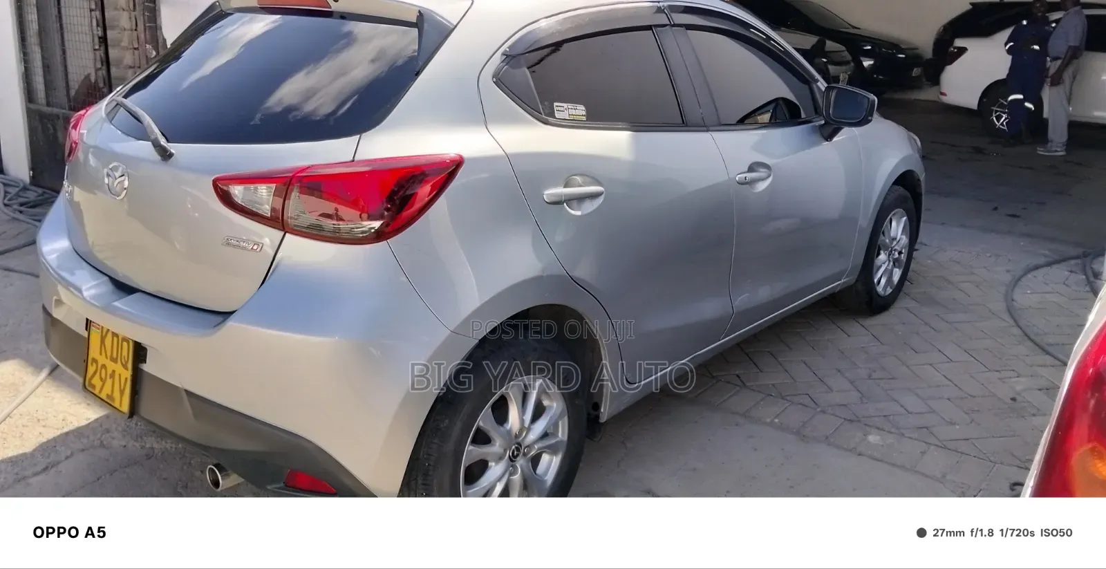 Mazda Demio 2017 Silver