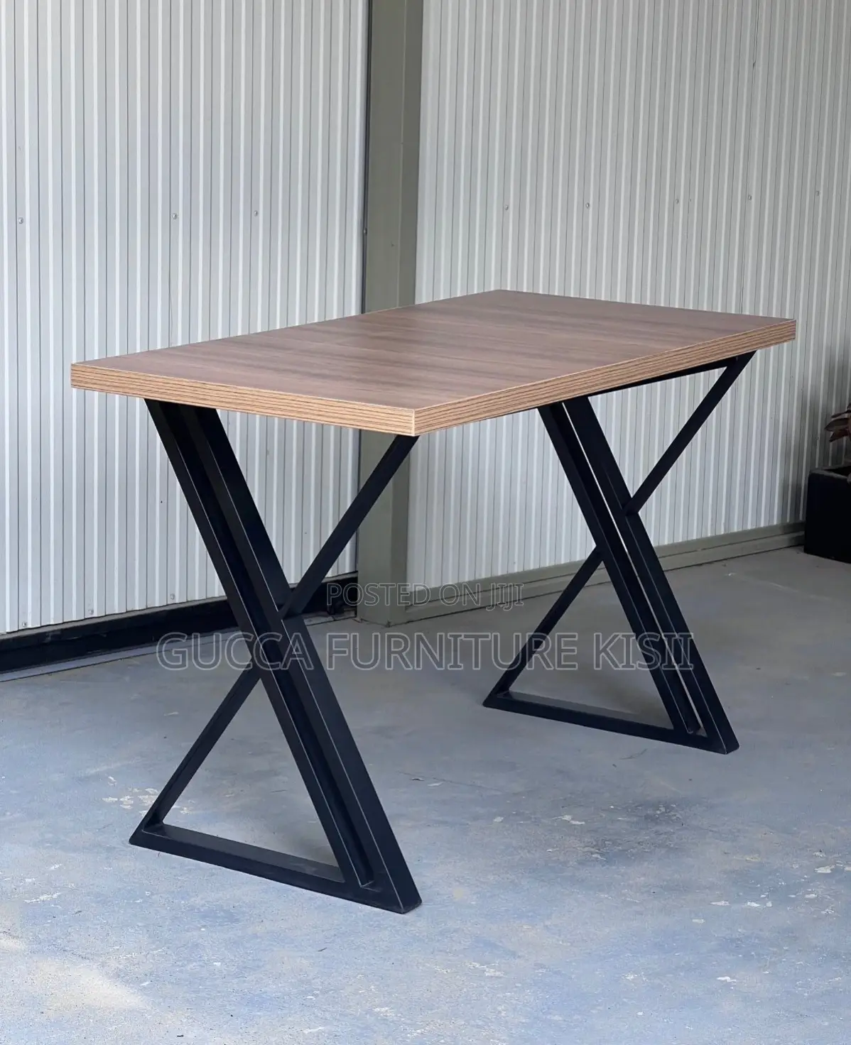 Modern Rectangular Computer Desk With Metallic Legs