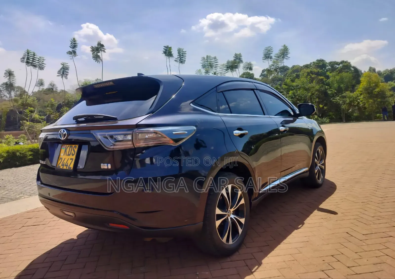 Toyota Harrier 2016 Blue