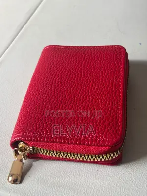Crimson Red Pebbled Cardholder