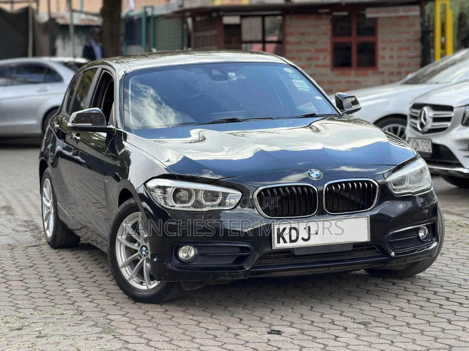 BMW 118i 2015 Black