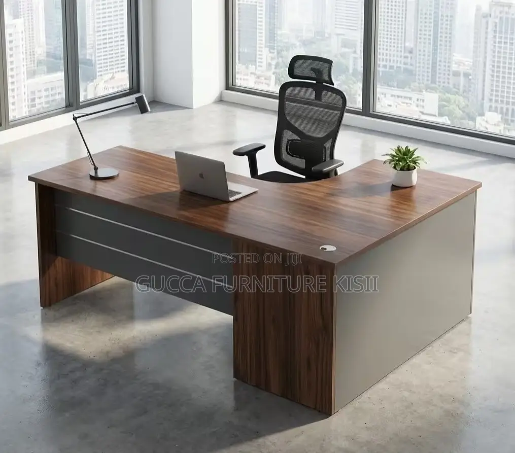 Imported 1.4m Curved Secretarial Task Desk