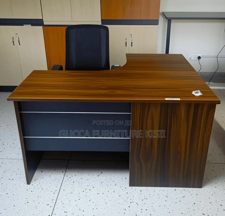 Imported 1.4m Curved Secretarial Task Desk