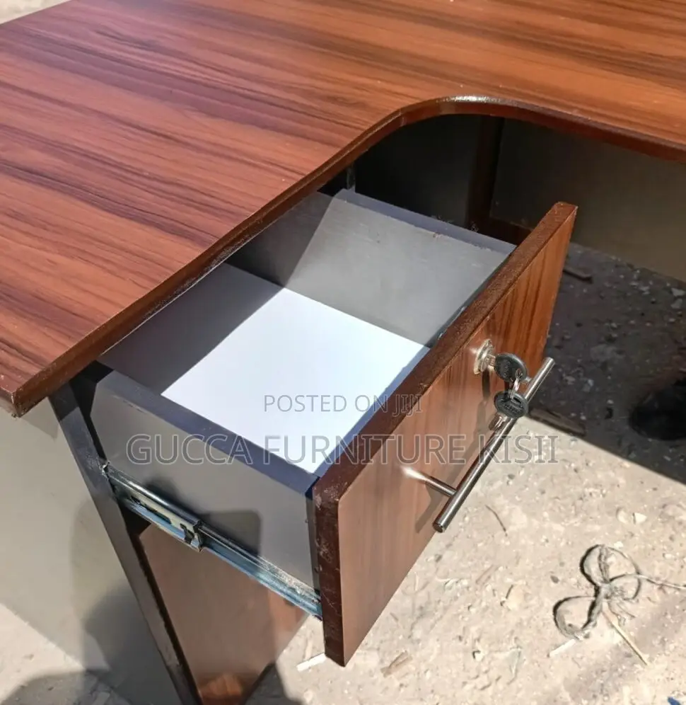 Imported 1.4m Curved Secretarial Task Desk
