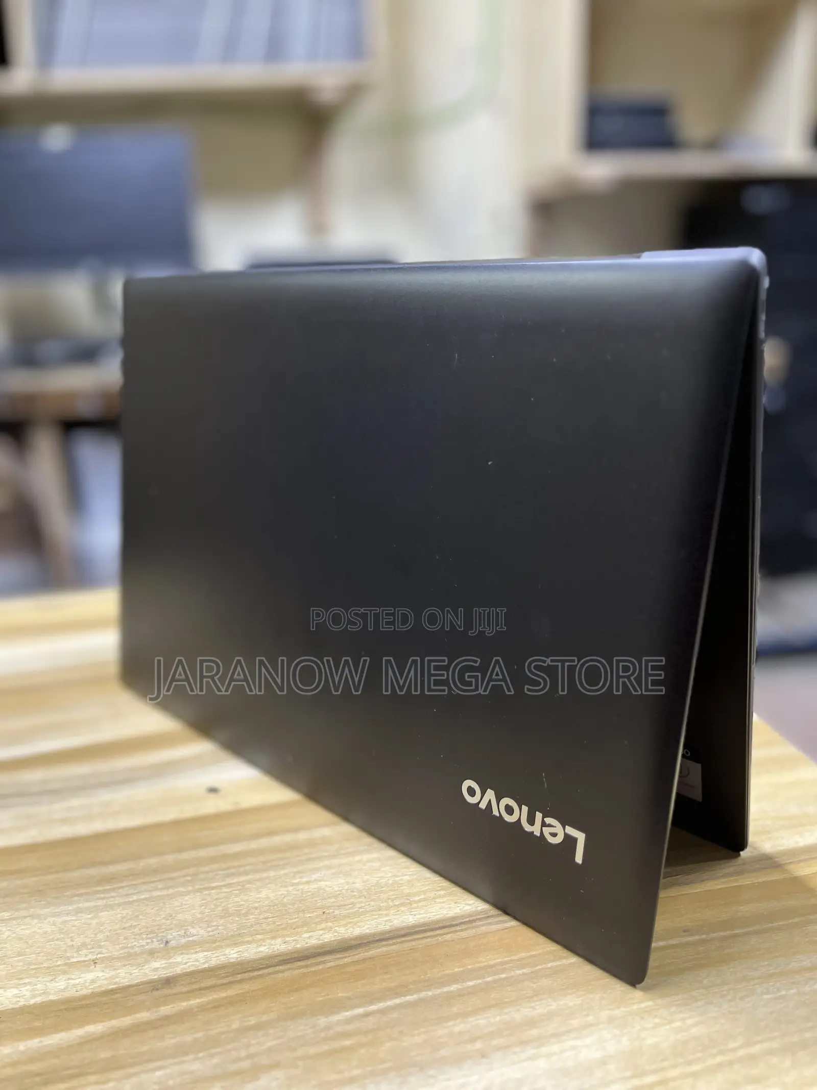 Laptop Lenovo IdeaPad 330S 8GB AMD Ryzen 3 SSD 256GB