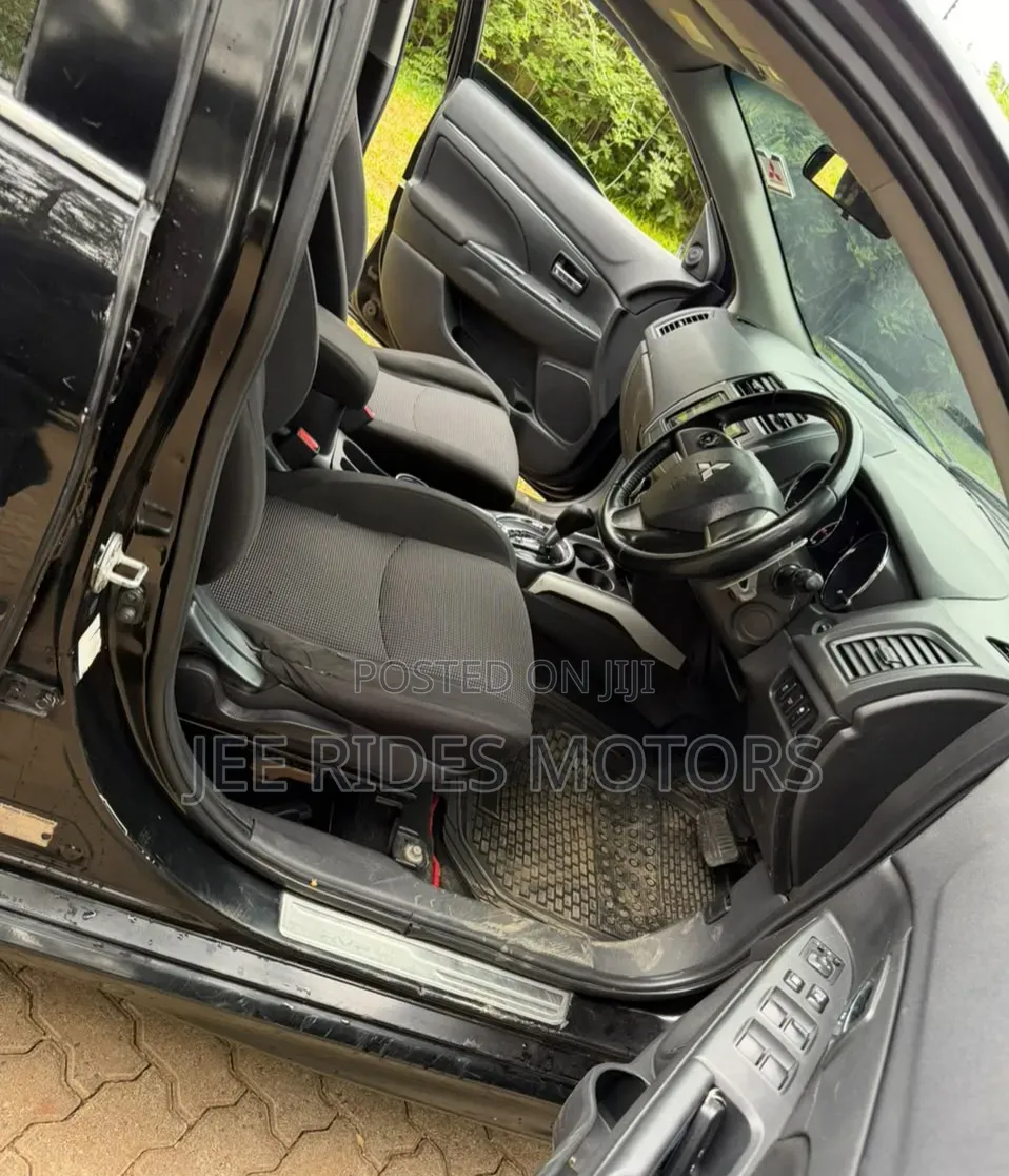 Mitsubishi RVR 2013 Matt Black