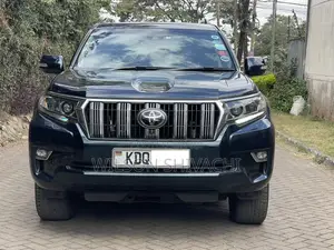 Toyota Land Cruiser Prado 2018 Blue