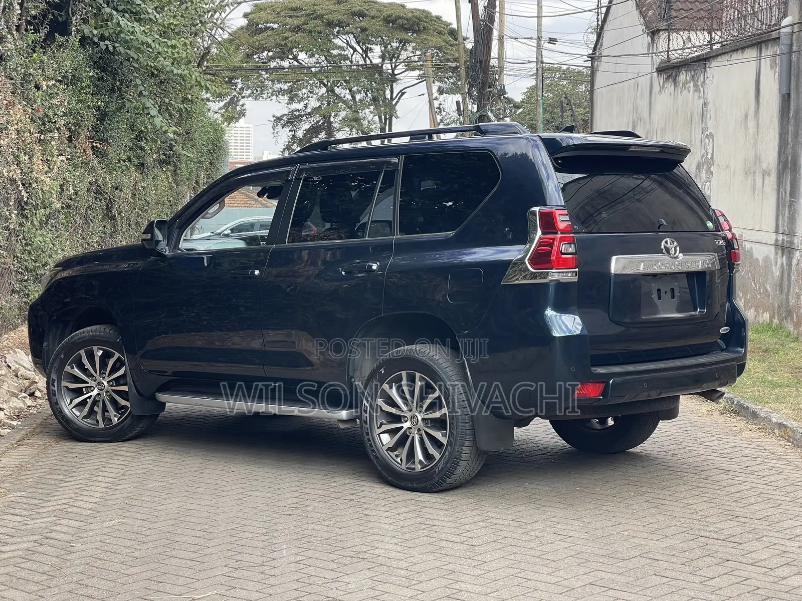 Toyota Land Cruiser Prado 2018 Blue