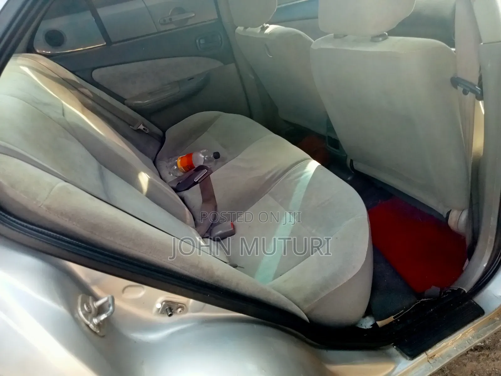 Nissan Sunny 2004 Silver