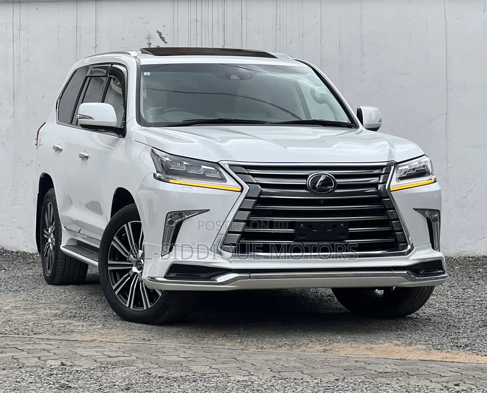 Lexus LX 2019 White