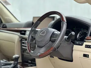 Lexus LX 2019 White