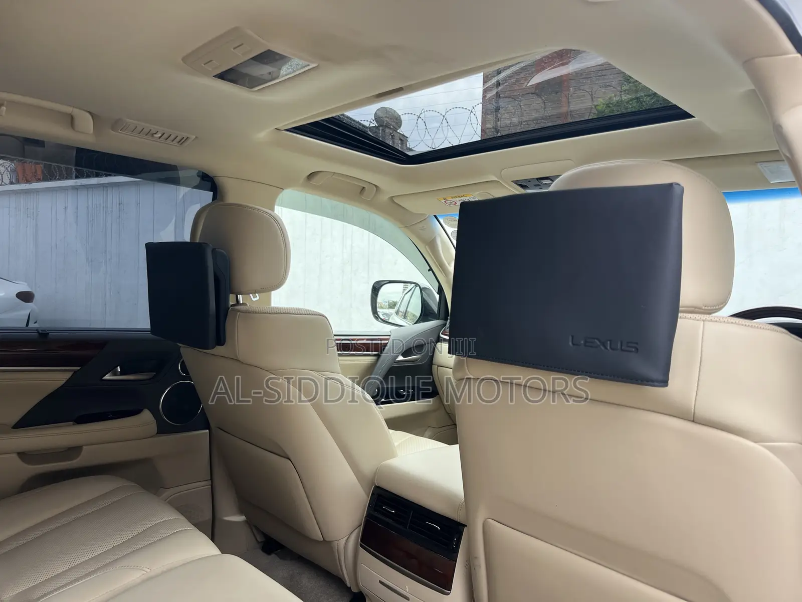 Lexus LX 2019 White