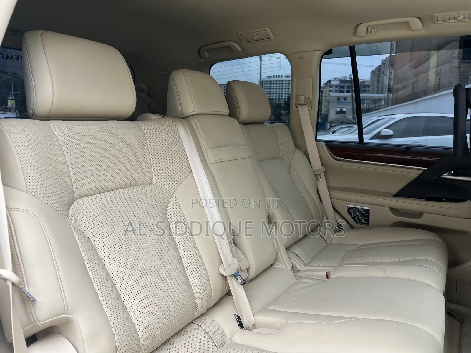 Lexus LX 2019 White