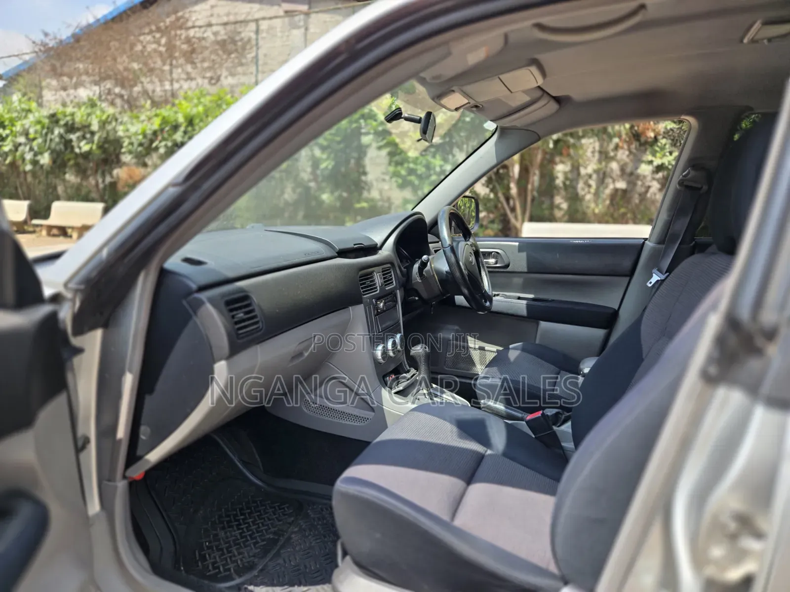 Subaru Forester 2005 Silver