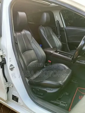 Mazda Axela 2016 White