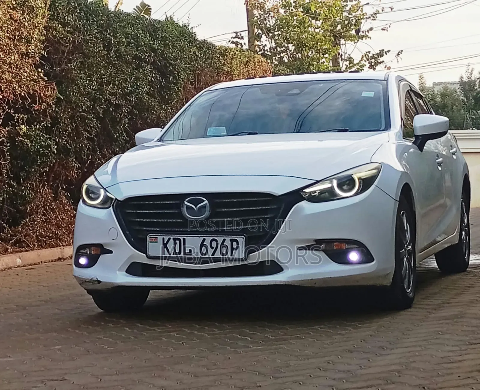 Mazda Axela 2016 White