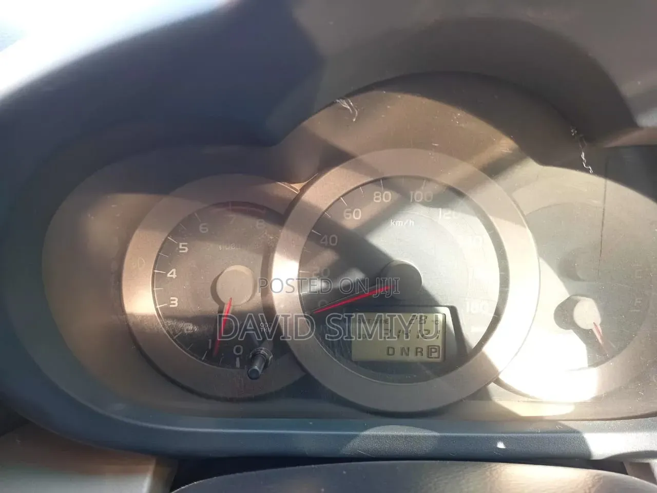 Toyota Vanguard 2008 White