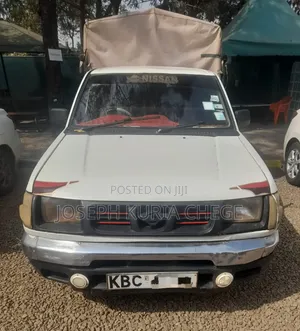 NNissan Hardbody TD27 Hardbody Pickup Truck