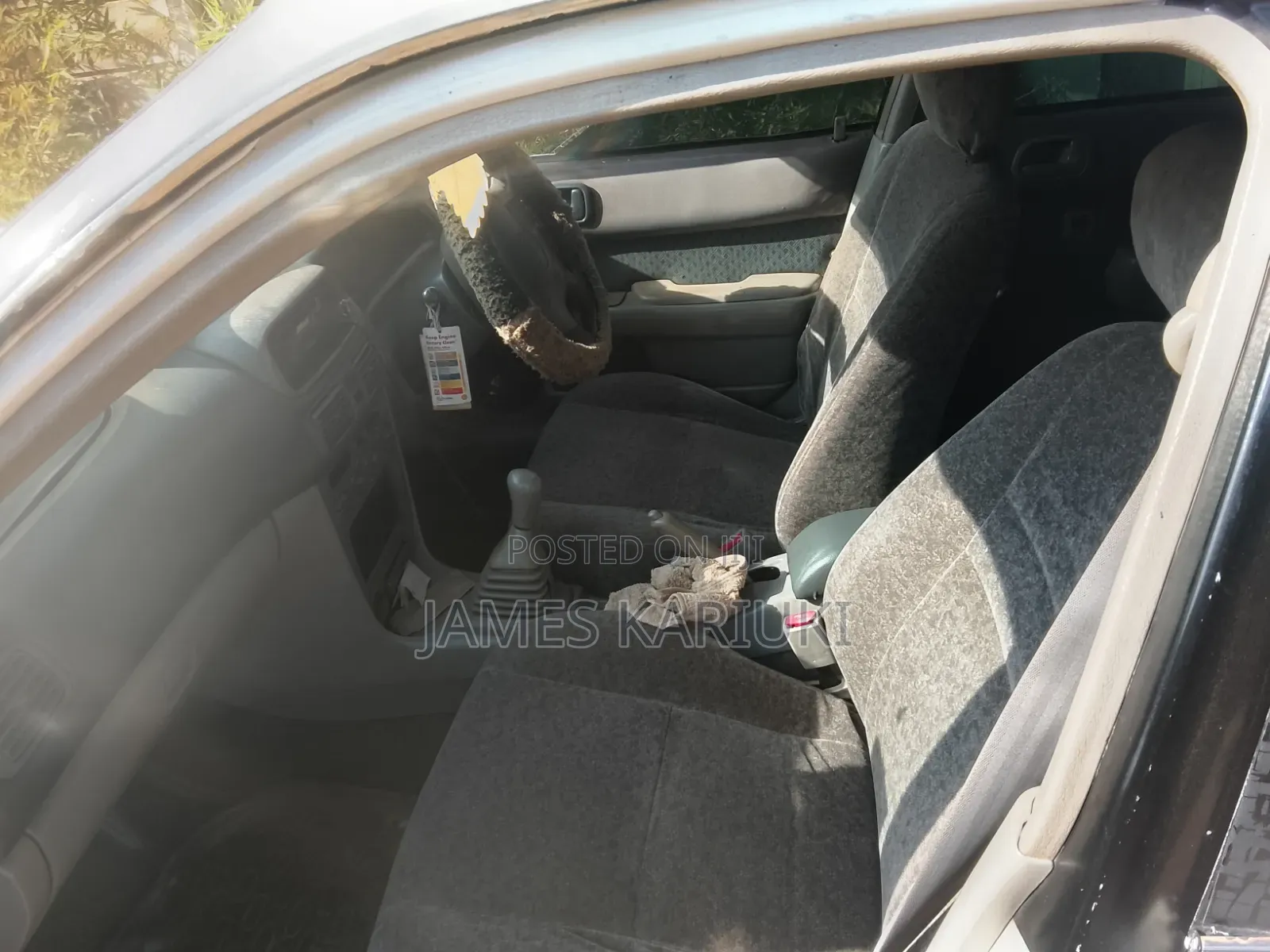 Toyota Corolla 1998 White