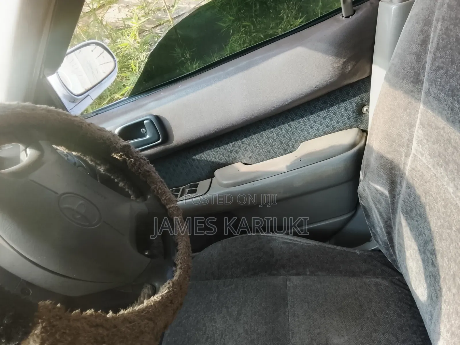 Toyota Corolla 1998 White