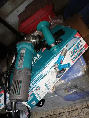 Total 4.5" (115mm) Corded Angle Grinder 750W